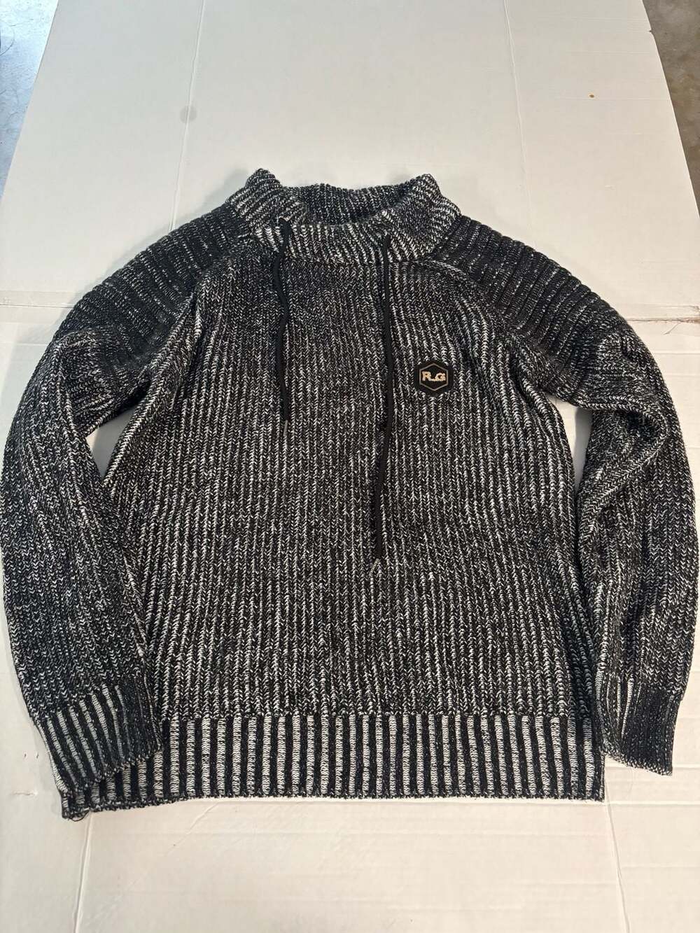 ZyFGfree Black and White Knitted Pullover Sweater Hoodie and RG Logo Patch Large